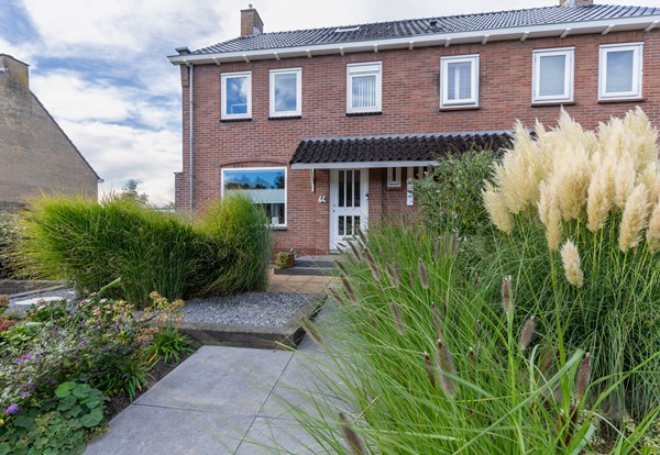 Medium property photo - Noordeinde 64, 2451 AH Leimuiden